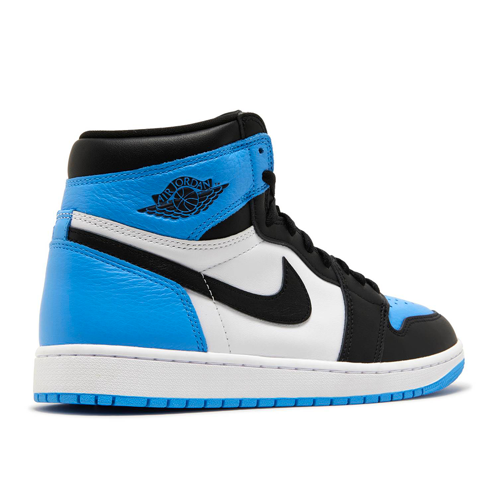 Air Jordan 1 Retro High "UNC Toe"