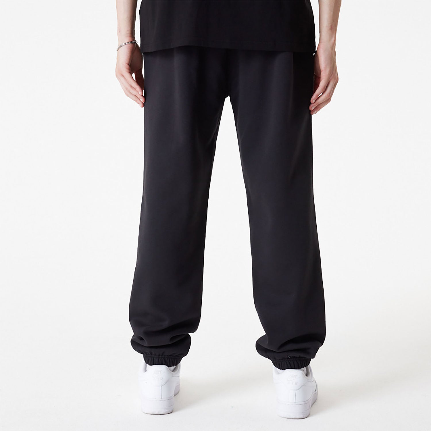New Era - "Essentials" New York Yankees Black Pants