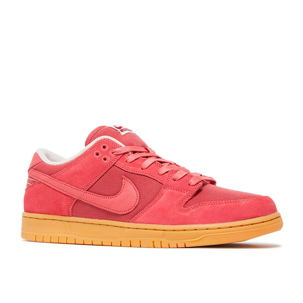 Nike SB Dunk Low Adobe