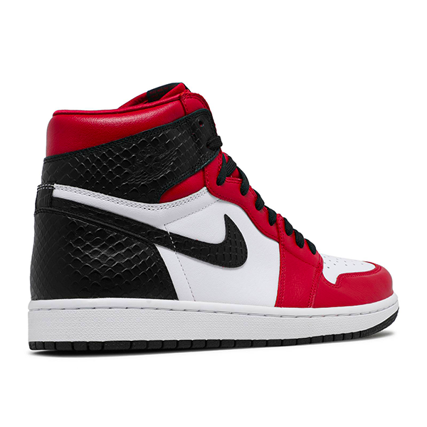 Jordan 1 Retro High Satin Snake Chicago (W)