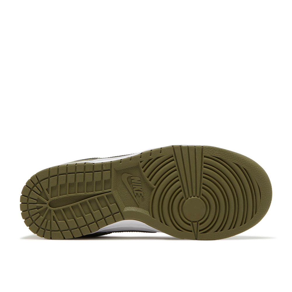 Nike Dunk Low Medium Olive (W)