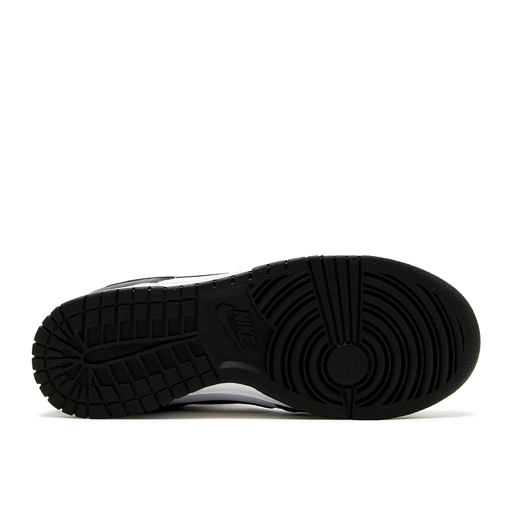 Nike Dunk Low Next Nature "Black/White" (W)