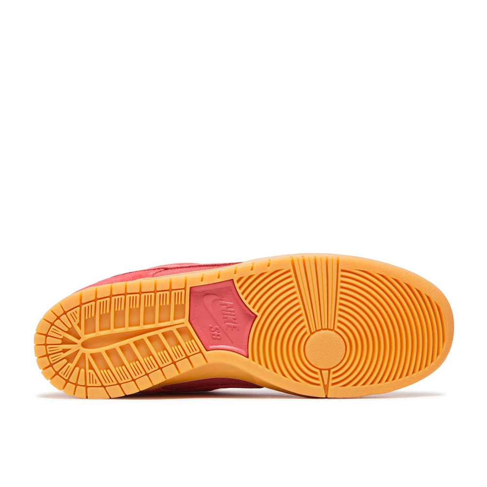 Nike SB Dunk Low Adobe