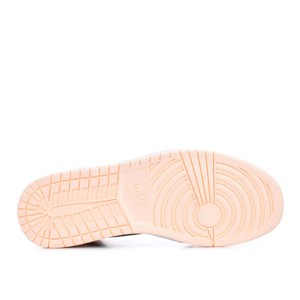 Nike - Air Jordan 1 "Crimson Tint"